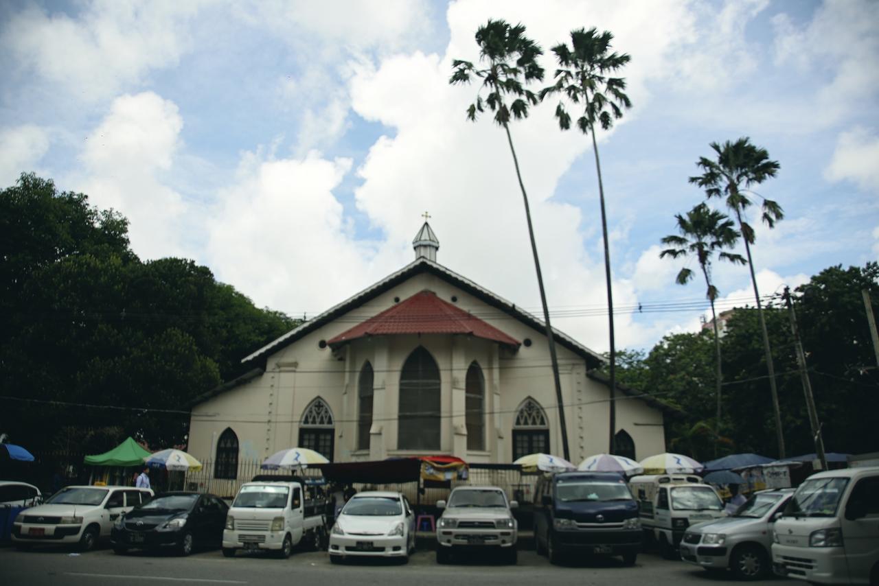 Rangoon 40 Hotel Bagian luar foto